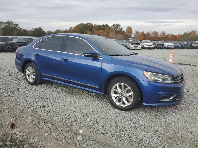 Photo 4 from auction – 2017 VOLKSWAGEN PASSAT S with VIN 1VWAT7A32HC014308