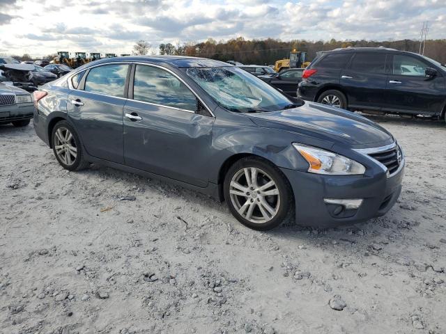 Photo 4 from auction – 2013 NISSAN ALTIMA 3.5 with VIN 1N4BL3AP4DC145940