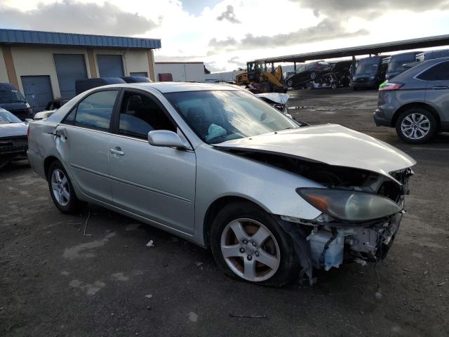 Photo 4 from auction – 2002 TOYOTA CAMRY LE with VIN JTDBF32K120024737