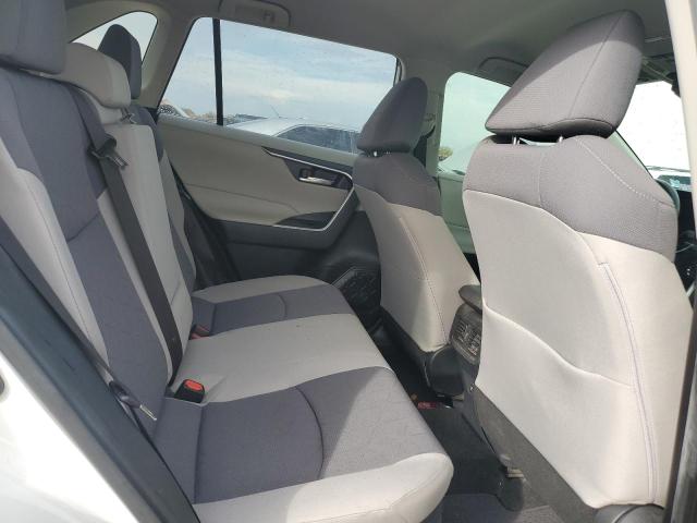 Photo 11 from auction – 2020 TOYOTA RAV4 XLE with VIN JTMR6RFV8LD003545