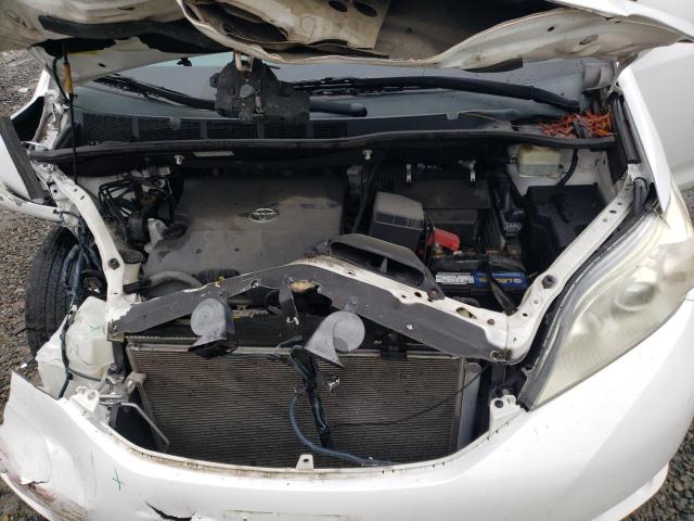 Photo 12 from auction – 2015 TOYOTA SIENNA LE with VIN 5TDKK3DC5FS636766