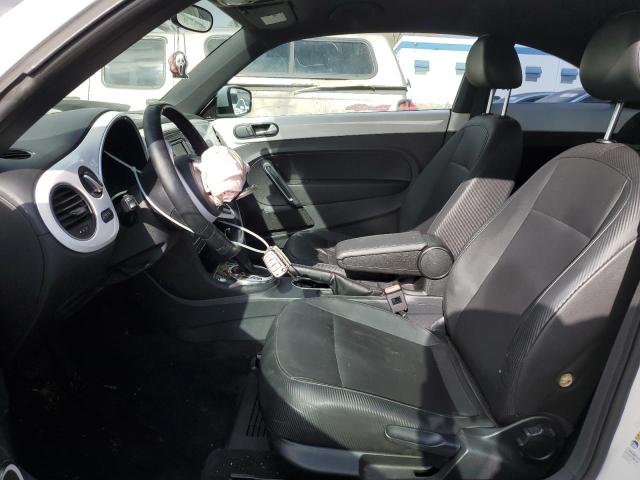 Photo 7 from auction – 2012 VOLKSWAGEN BEETLE with VIN 3VWJP7AT1CM630089