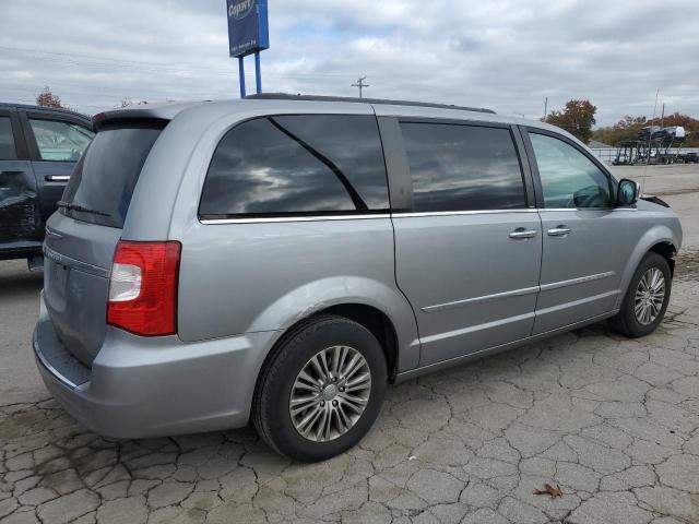 Photo 3 from auction – 2014 CHRYSLER TOWN & COU with VIN 2C4RC1CG1ER107469