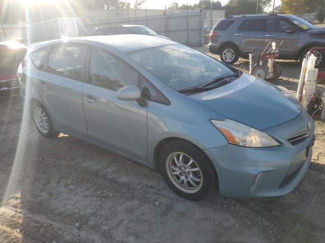 Photo 4 from auction – 2013 TOYOTA PRIUS V with VIN JTDZN3EUXD3270895