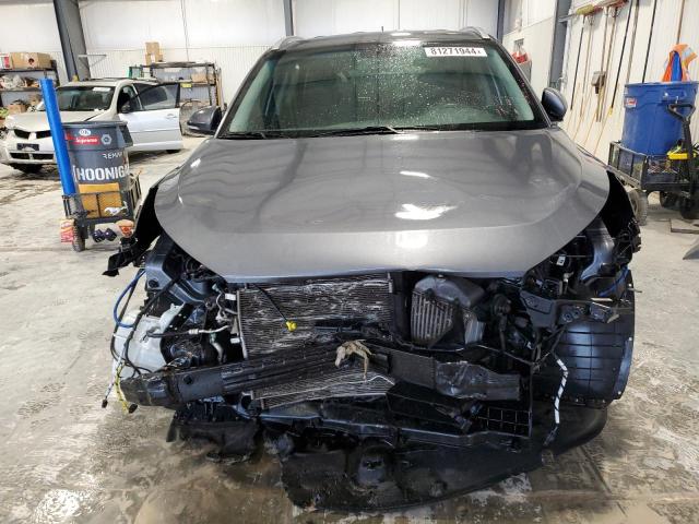 Photo 5 from auction – 2017 HYUNDAI TUCSON LIM with VIN KM8J3CA29HU272964