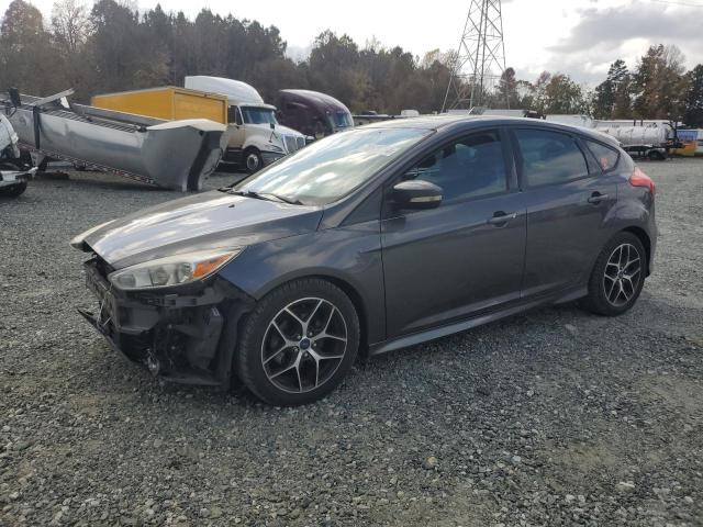 FORD FOCUS SE 2015 with VIN 1FADP3K22FL333388 - Photo from auction