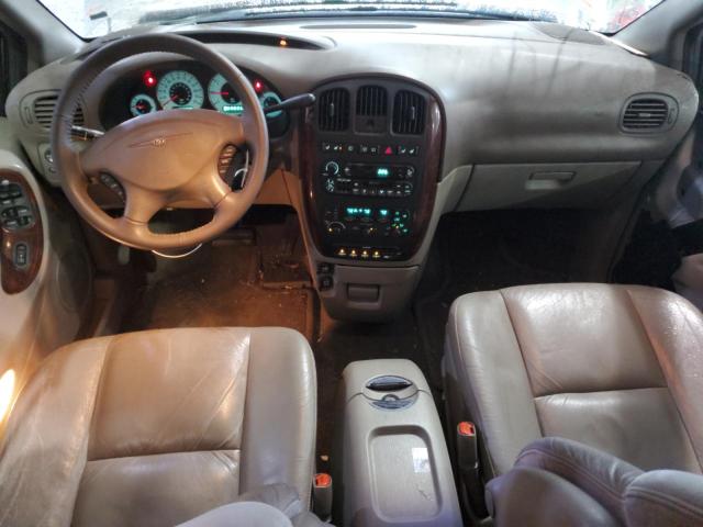 Photo 8 from auction – 2002 CHRYSLER TOWN & COU with VIN 2C8GP64L52R692071