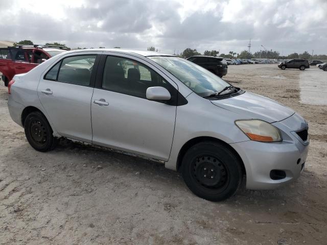 Photo 4 from auction – 2010 TOYOTA YARIS with VIN JTDBT4K32A4069412