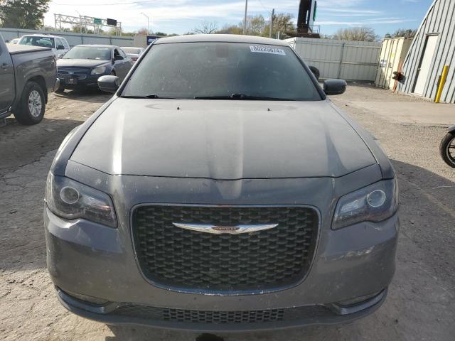 Photo 5 from auction – 2019 CHRYSLER 300 S with VIN 2C3CCAGG2KH648505