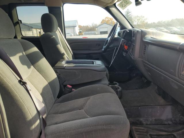 Photo 10 from auction – 2004 CHEVROLET SILVERADO with VIN 1GCHK29U24E125511
