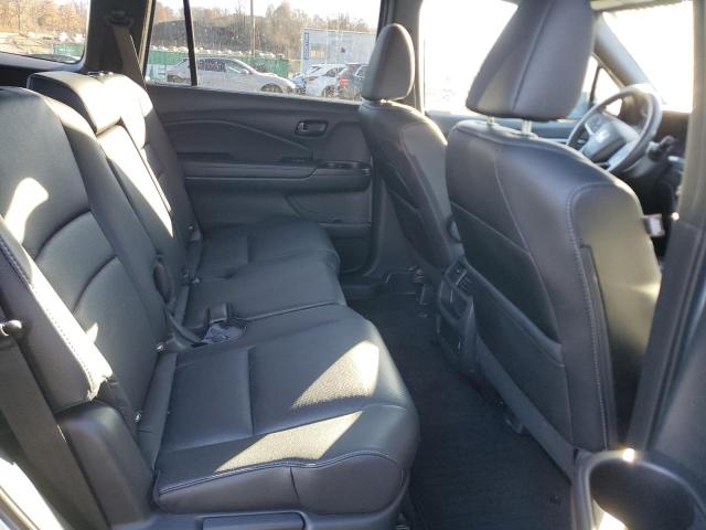 Photo 11 from auction – 2022 HONDA PASSPORT E with VIN 5FNYF8H55NB011813