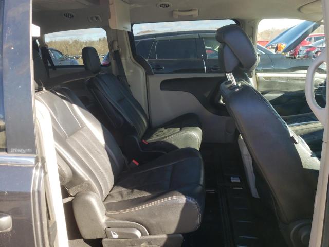 Photo 11 from auction – 2012 CHRYSLER TOWN & COU with VIN 2C4RC1BG3CR382355