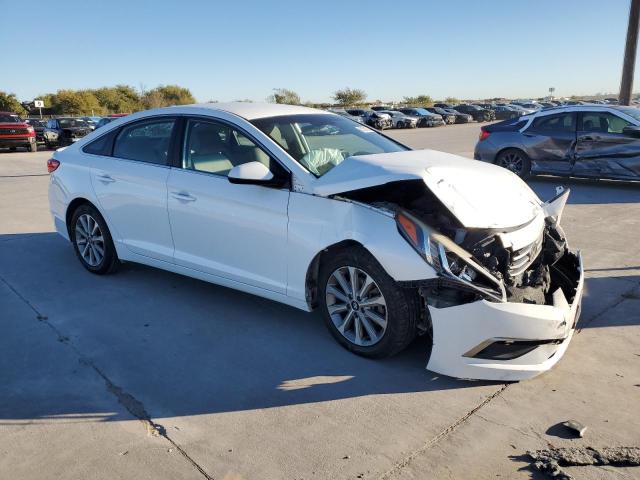 Photo 4 from auction – 2015 HYUNDAI SONATA SE with VIN 5NPE24AF3FH025903