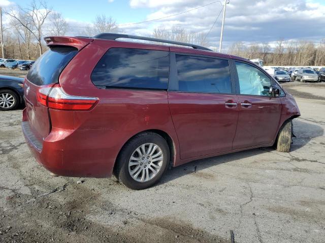 Photo 3 from auction – 2017 TOYOTA SIENNA XLE with VIN 5TDYZ3DC2HS824623