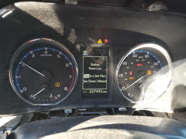 Photo 9 from auction – 2016 TOYOTA RAV4 XLE with VIN 2T3WFREV0GW273043