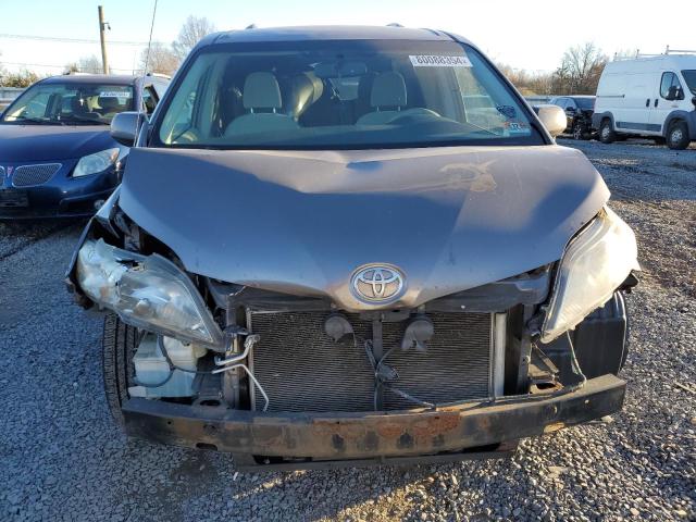 Photo 5 from auction – 2014 TOYOTA SIENNA LE with VIN 5TDKK3DC1ES431282