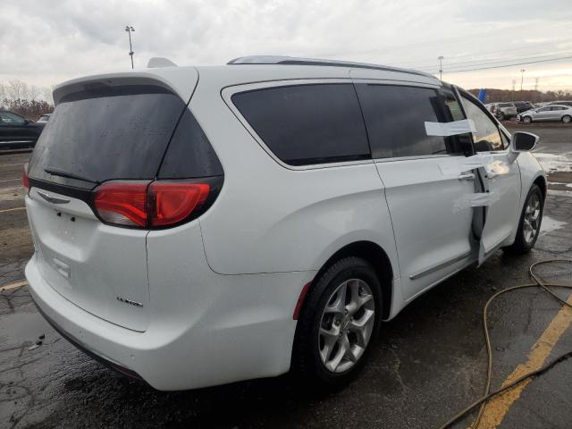 Photo 3 from auction – 2018 CHRYSLER PACIFICA L with VIN 2C4RC1GG4JR269147