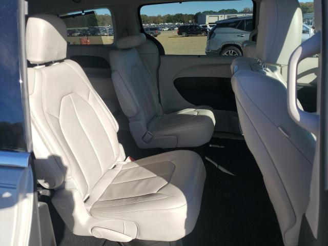 Photo 11 from auction – 2017 CHRYSLER PACIFICA T with VIN 2C4RC1EG9HR796260