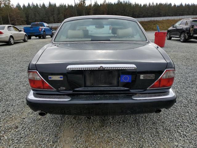 Photo 6 from auction – 2003 JAGUAR VANDENPLAS with VIN SAJDA24CX3LF55964