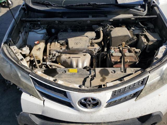 Photo 11 from auction – 2015 TOYOTA RAV4 XLE with VIN JTMWFREV5FD055062