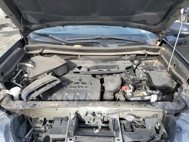 Photo 12 from auction – 2018 MITSUBISHI OUTLANDER with VIN JA4AD3A38JZ023312