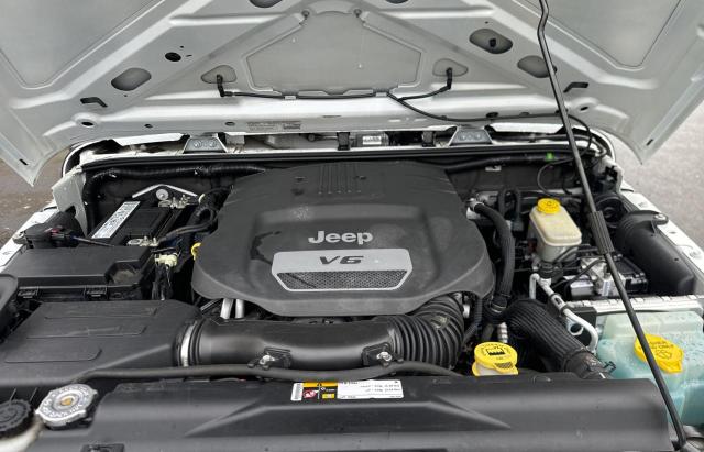 Photo 7 from auction – 2014 JEEP WRANGLER U with VIN 1C4BJWDG4EL250945