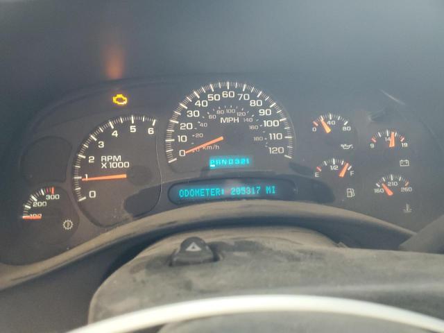 Photo 9 from auction – 2005 CHEVROLET SILVERADO with VIN 1GCHC29U15E279240