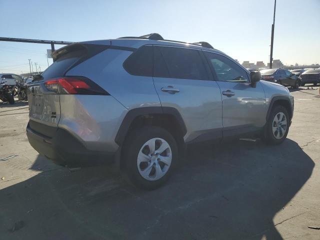 Photo 3 from auction – 2021 TOYOTA RAV4 LE with VIN 2T3F1RFV0MC210843