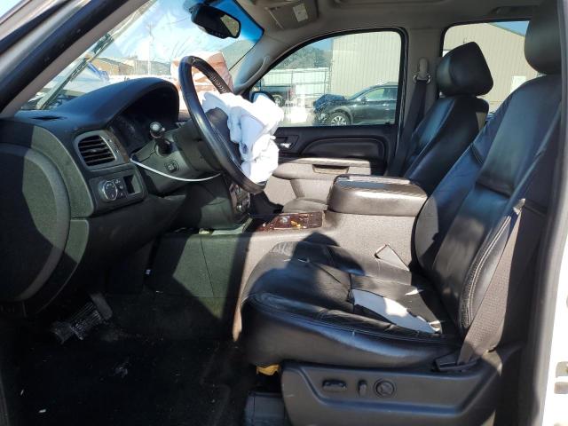 Photo 7 from auction – 2011 GMC YUKON XL D with VIN 1GKS1MEF3BR175081