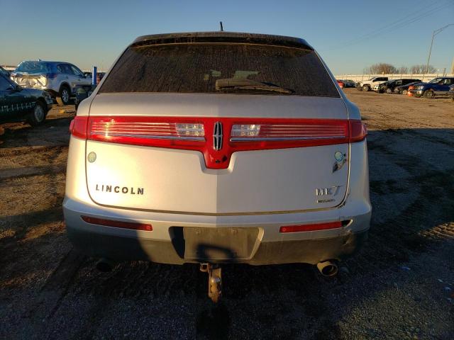 Photo 6 from auction – 2011 LINCOLN MKT with VIN 2LMHJ5AT1BBJ53848