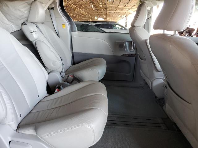 Photo 11 from auction – 2012 TOYOTA SIENNA XLE with VIN 5TDYK3DC5CS244165