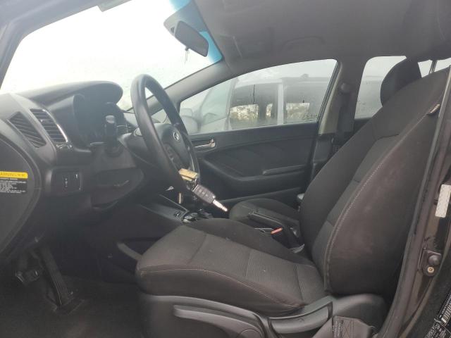 Photo 7 from auction – 2017 KIA FORTE LX with VIN KNAFK5A81H5687975