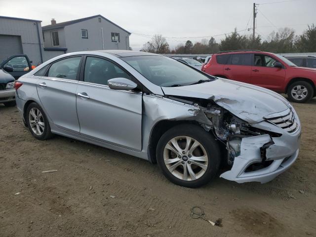 Photo 4 from auction – 2012 HYUNDAI SONATA SE with VIN 5NPEC4AC6CH380787