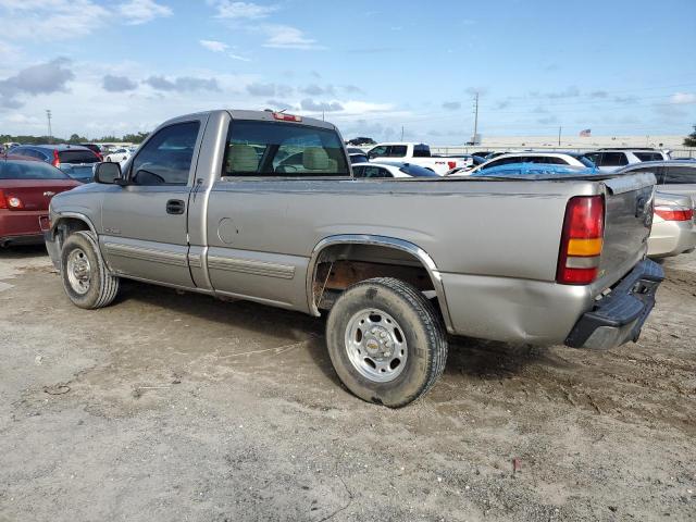 Photo 2 from auction – 2000 CHEVROLET SILVERADO with VIN 1GCGC24U7YE177397
