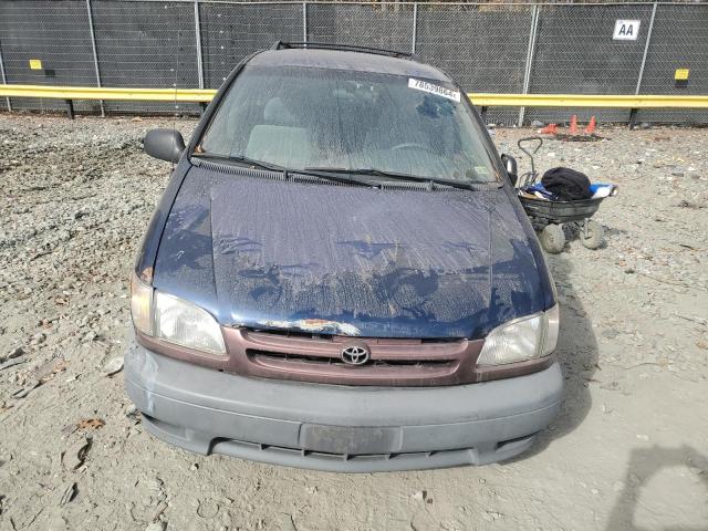 Photo 5 from auction – 2002 TOYOTA SIENNA with VIN 4T3ZF13C32U499019
