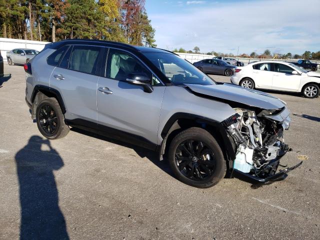 Photo 4 from auction – 2024 TOYOTA RAV4 XSE with VIN 2T3E6RFV9RW065837