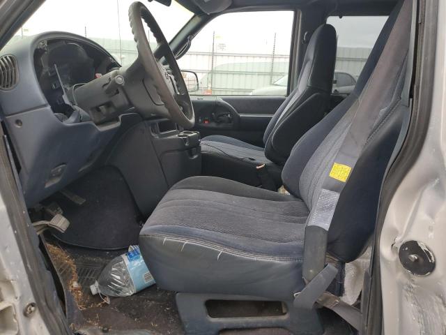 Photo 7 from auction – 2000 CHEVROLET ASTRO with VIN 1GNEL19W9YB176191