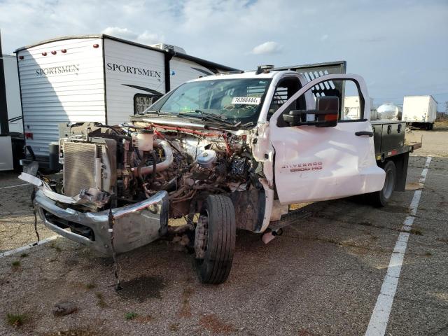 CHEVROLET SILVERADO 2021 with VIN 1HTKHPVK1MH338084 - Photo from auction