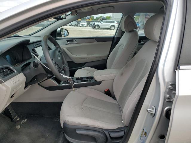 Photo 7 from auction – 2016 HYUNDAI SONATA SE with VIN 5NPE24AF3GH353193