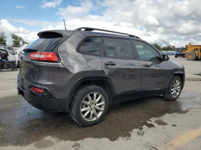 Photo 3 from auction – 2018 JEEP CHEROKEE L with VIN 1C4PJLCB2JD622541