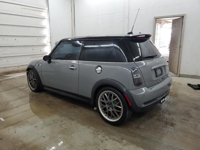 Photo 2 from auction – 2006 MINI COOPER S with VIN WMWRE33546TJ39487