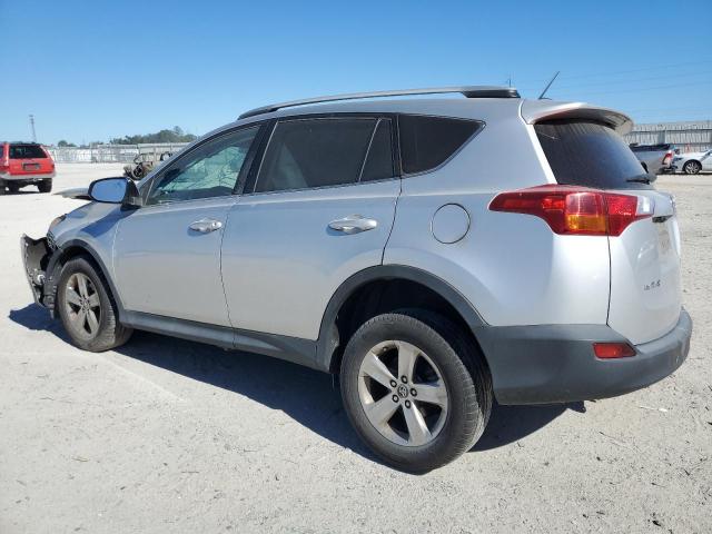 Photo 2 from auction – 2015 TOYOTA RAV4 XLE with VIN 2T3WFREV5FW164835