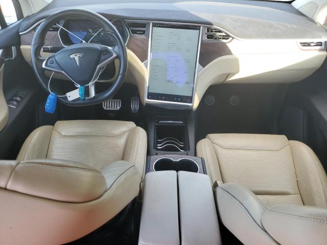 Photo 8 from auction – 2016 TESLA MODEL X with VIN 5YJXCAE47GF000550