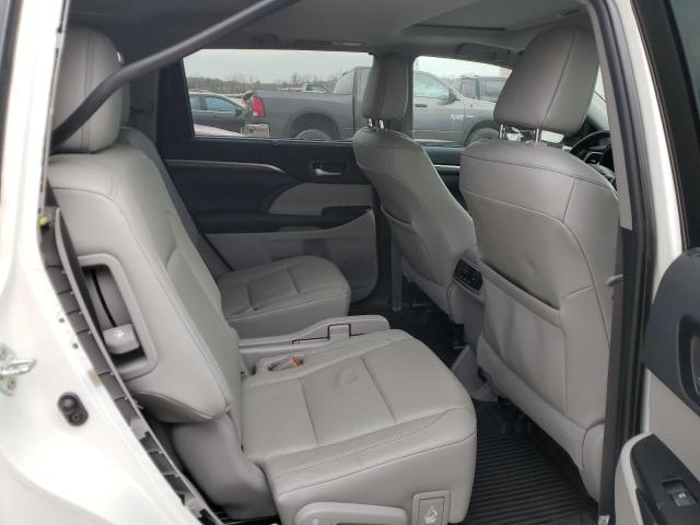 Zdjęcie 11 z aukcji – 2019 TOYOTA HIGHLANDER z VIN 5TDDGRFH0KS067521
