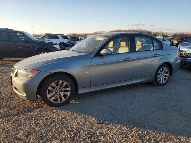 BMW 325 XI 2006 with VIN WBAVD13526KV00758 - Photo from auction
