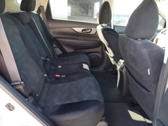 Photo 11 from auction – 2015 NISSAN ROGUE S with VIN 5N1AT2MT6FC900397