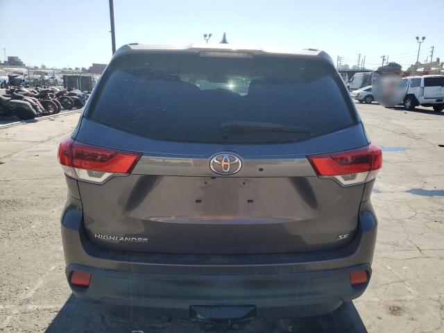 Photo 6 from auction – 2017 TOYOTA HIGHLANDER with VIN 5TDKZRFH7HS214329