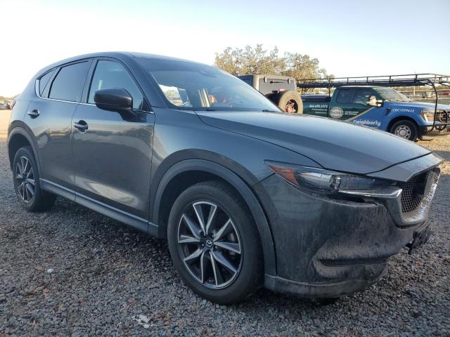 Photo 4 from auction – 2018 MAZDA CX-5 TOURI with VIN JM3KFACM2J0412649