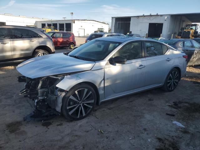 NISSAN ALTIMA SR 2020 with VIN 1N4BL4CV5LC247683 - Photo from auction