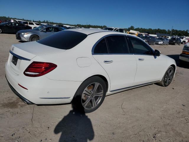 Photo 3 from auction – 2017 MERCEDES-BENZ E 300 with VIN WDDZF4JB6HA070191